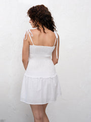 LACE DETAILED SMOCKED MINI DRESS