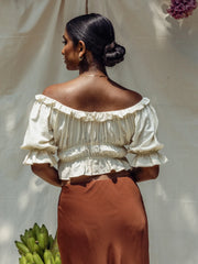 PUFF SLEEVED FRILL DETAILED CROP TOP - OFF WHITE