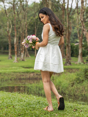 LACE DETAILED MINI DRESS